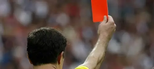 Красная карточка в футболе