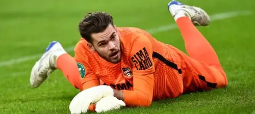 Голкипер Спартака Илья Помазун