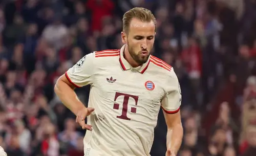 Кейн лучший бомбардир Бундеслиги 24/25