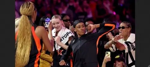 Команда Голден Стэйт Валькирис