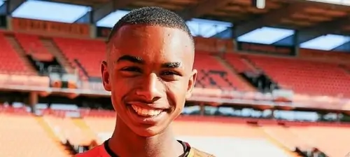 Футболист Эли Джуниор Крупи