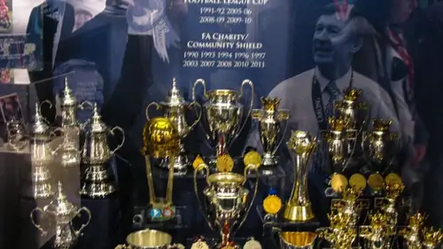 Трофеи Манчестер Юнайтед &mdash; АПЛ, Лига чемпионов и Кубок Англии