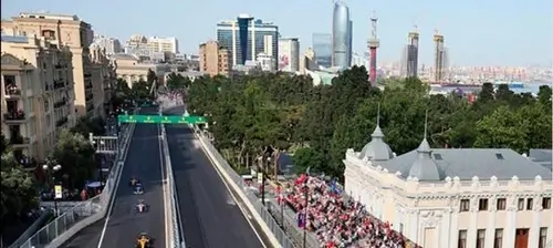 Городская трасса в Баку