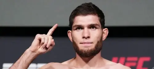 Таджикский спортсмен Нурулло Алиев