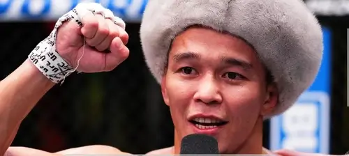 Казахстанский боец Асу Алмабаев