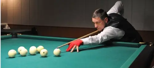 Плавность удара в бильярде