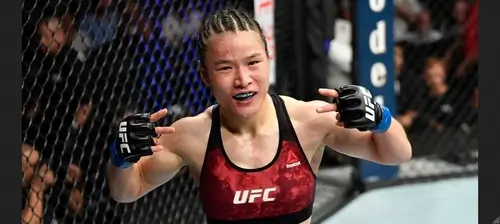 Боец Вэйли Жанг