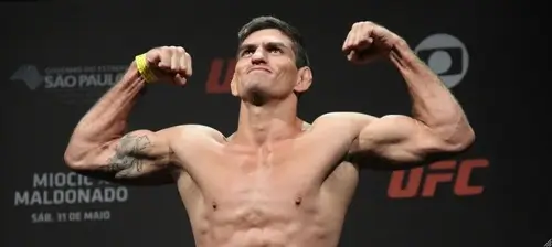 Боец UFC Паулу Тиагу из Бразилии
